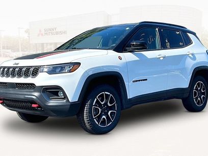 Used 2025 Jeep Compass Trailhawk