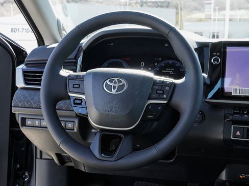 New 2026 Toyota Camry XLE w/ Premium Plus Package image 31