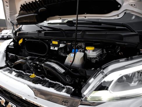 Used 2024 RAM ProMaster 2500 w/ Quick Order Package 22G SLT image 42