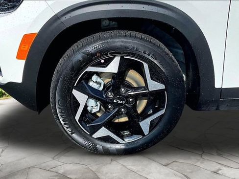 Certified 2026 Kia Seltos S image 8