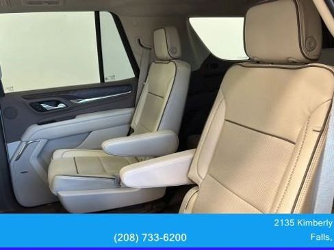 Used 2023 GMC Yukon Denali w/ Advanced Technology Package AWD/4WD image 29