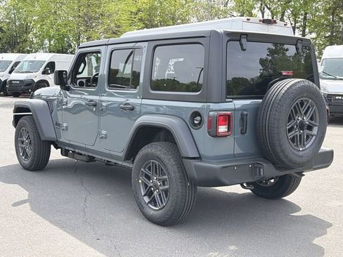 New 2026 Jeep Wrangler Unlimited Sport AWD/4WD image 10