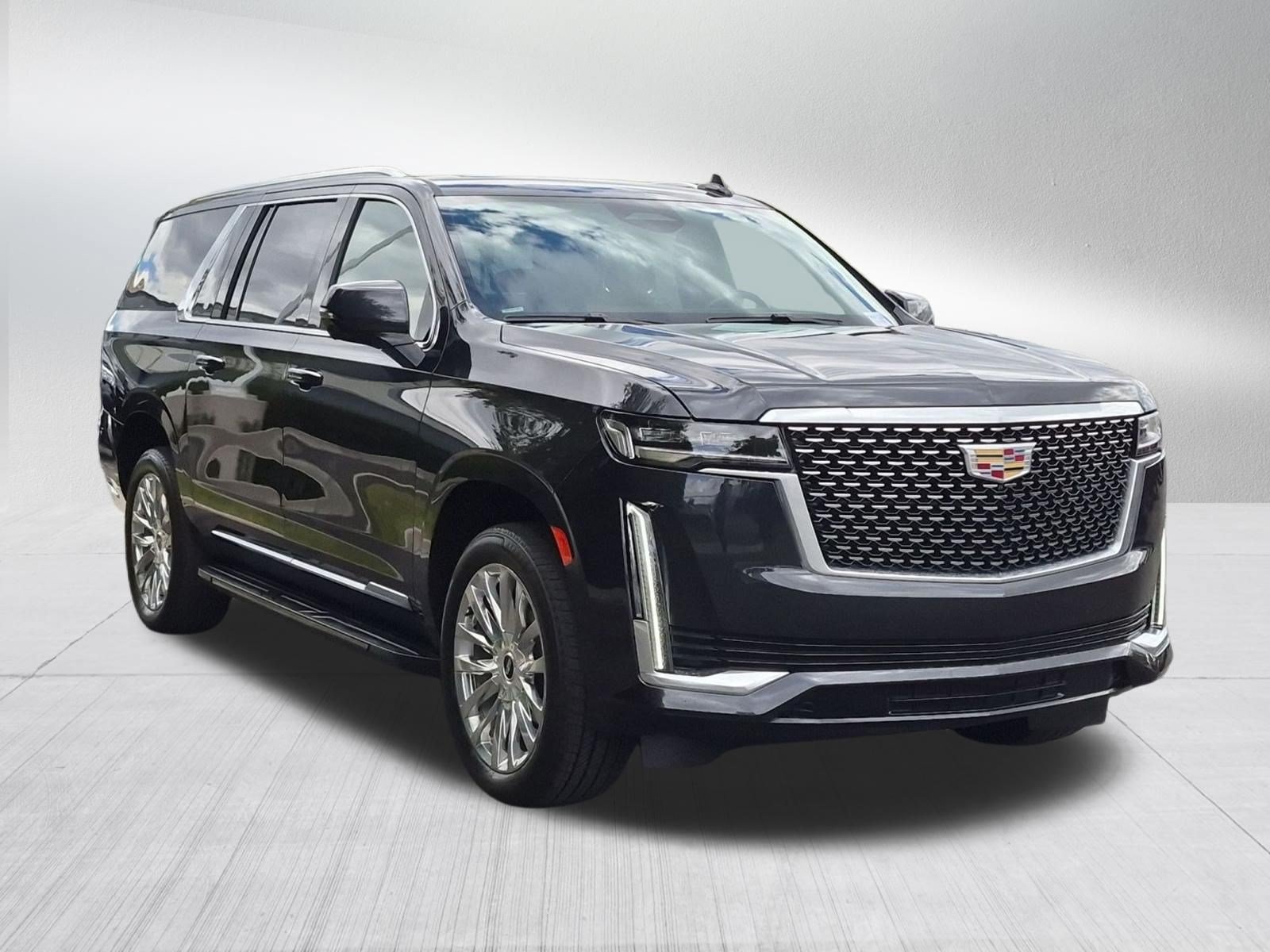 Certified 2022 Cadillac Escalade ESV Premium Luxury AWD/4WD image 8