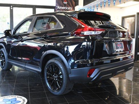 New 2026 Mitsubishi Eclipse Cross LE AWD/4WD image 11