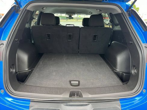 Used 2025 Chevrolet Blazer LT FWD image 36