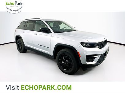 Used 2024 Jeep Grand Cherokee Altitude