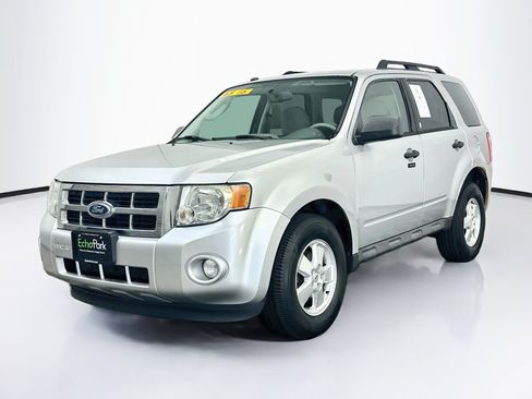 Used 2012 Ford Escape XLT AWD/4WD image 3