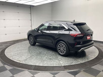 Certified 2023 Ford Escape SE