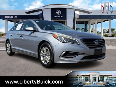 Used 2017 Hyundai Sonata SE