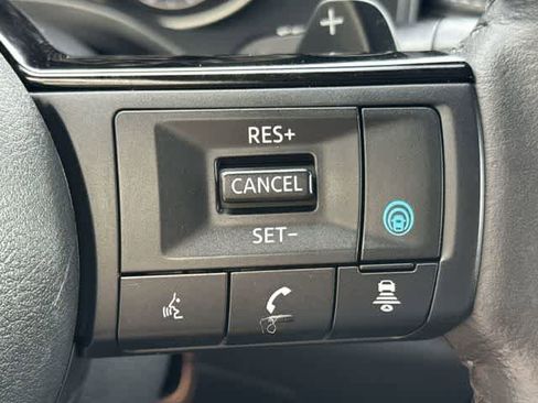 Used 2021 Nissan Rogue SL w/ Premium Package FWD image 22