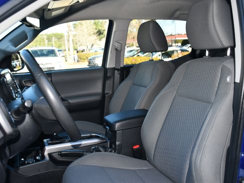 Certified 2023 Toyota Tacoma SR image 9