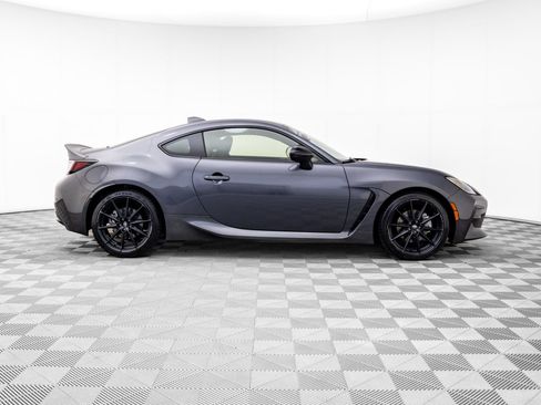 Used 2023 Toyota GR86 Premium w/ ALL Weather Mat Package (TMS) image 7