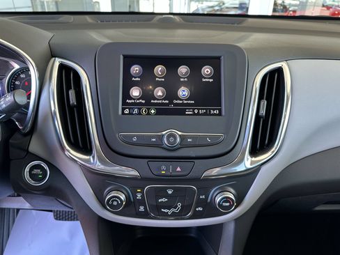 Used 2022 Chevrolet Equinox LS w/ LS Convenience Package FWD image 13