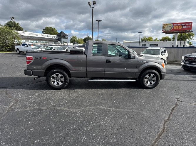 Used 2013 Ford F150 STX w/ Mid Equipment Group RWD image 4