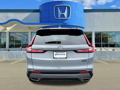 Used 2024 Honda CR-V Sport image 3