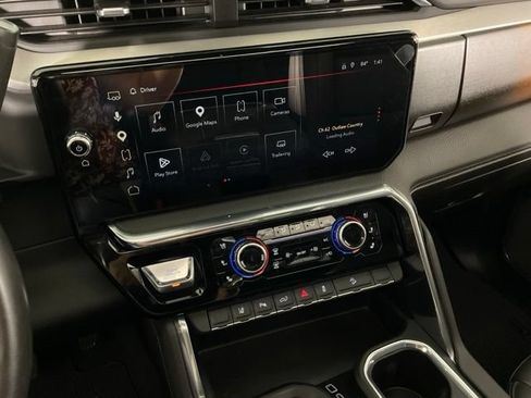 Used 2025 GMC Sierra 2500 Denali w/ Denali Reserve Package AWD/4WD image 23