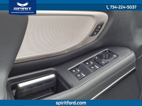 New 2026 Ford Expedition Max Active image 12