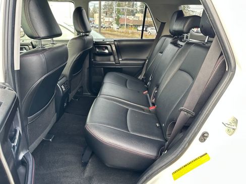 Used 2023 Toyota 4Runner TRD Off-Road Premium AWD/4WD image 14