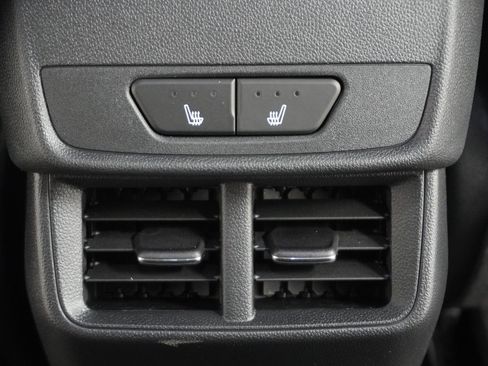 New 2026 Chevrolet Equinox ACTIV w/ Convenience Package III FWD image 46
