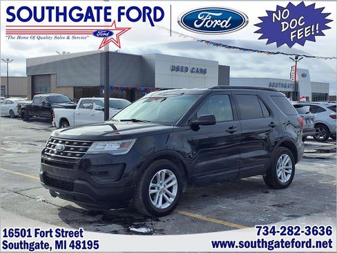 Used 2016 Ford Explorer Base image 1