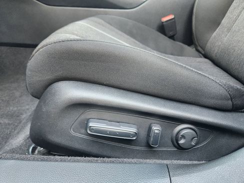 Certified 2025 Honda Accord Sport image 23