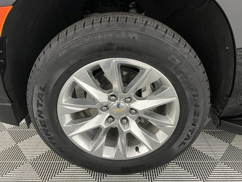 Used 2024 Chevrolet Tahoe Premier image 11