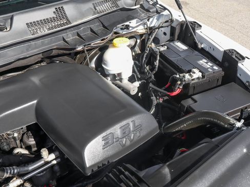 Used 2022 RAM 1500 Classic Warlock w/ Electronics Group image 12