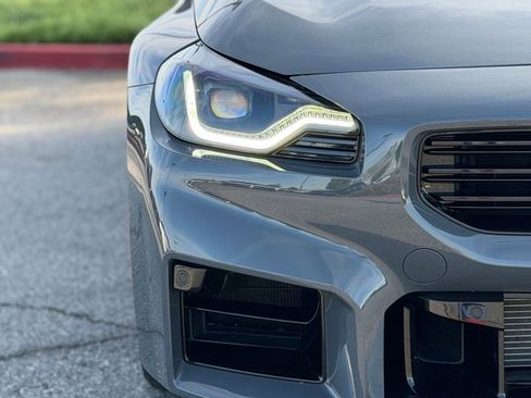 Used 2025 BMW M2 w/ Lighting Package image 7