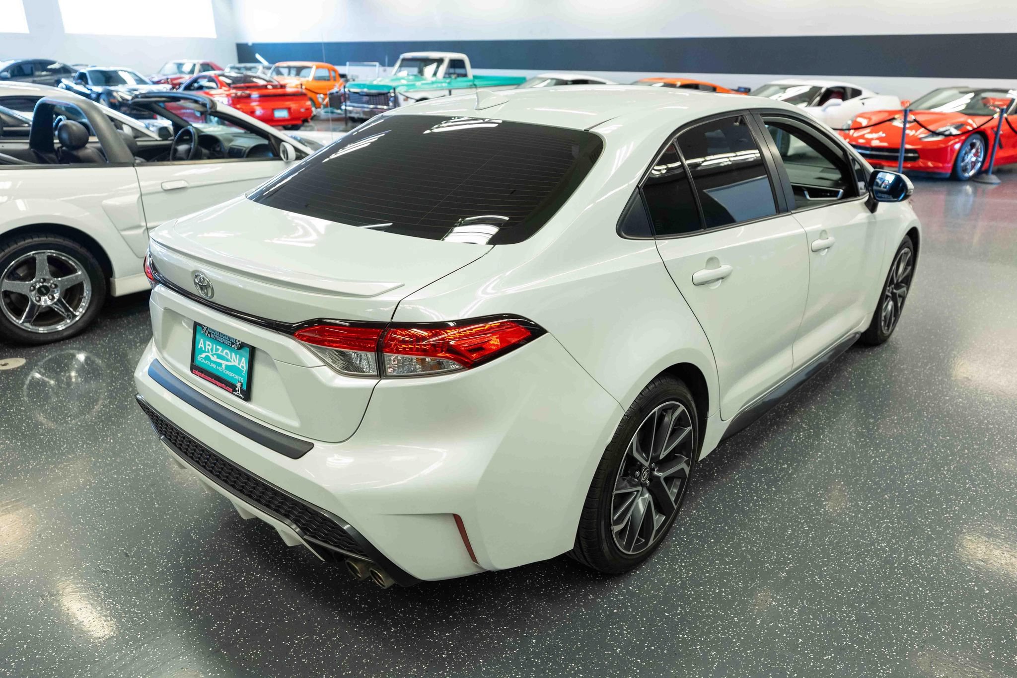 Used 2022 Toyota Corolla SE w/ Carpet Mat Package (TMS) FWD image 6