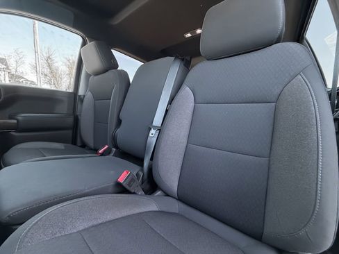 Used 2020 GMC Sierra 1500 SLE w/ SLE Value Package image 19