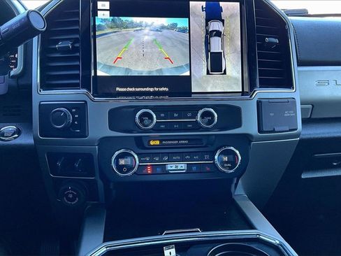 Used 2022 Ford F350 Lariat w/ Lariat Ultimate Package image 29