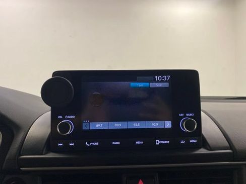 Used 2023 Honda Pilot Sport image 10