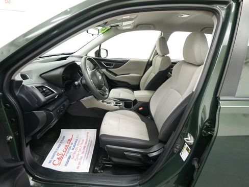 Used 2023 Subaru Forester AWD/4WD image 15