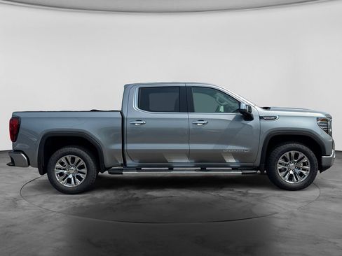 New 2026 GMC Sierra 1500 Denali w/ Technology Package AWD/4WD image 9