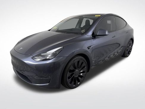 Used 2022 Tesla Model Y Performance image 7