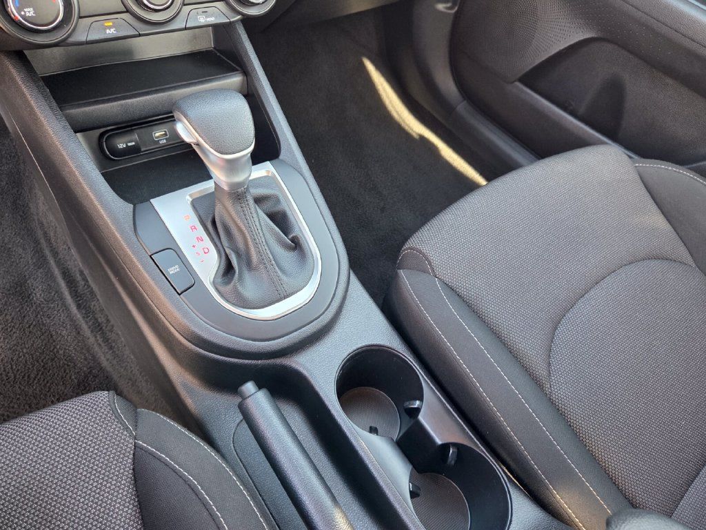 Used 2023 Kia Forte LXS FWD image 25