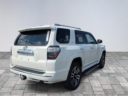 Used 2020 Toyota 4Runner Limited image 7