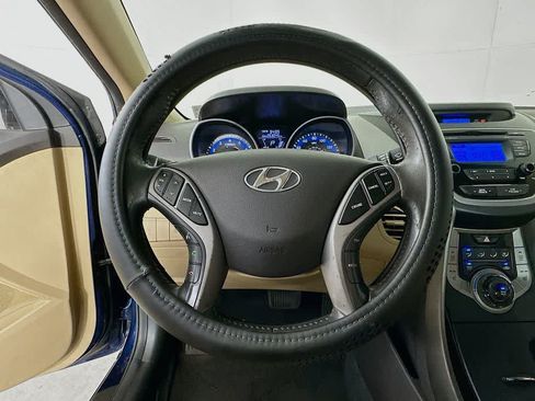 Used 2013 Hyundai Elantra Limited FWD image 15