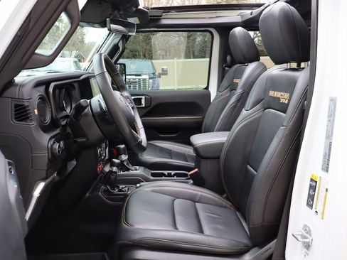 Used 2025 Jeep Wrangler Unlimited Rubicon 392 AWD/4WD image 23