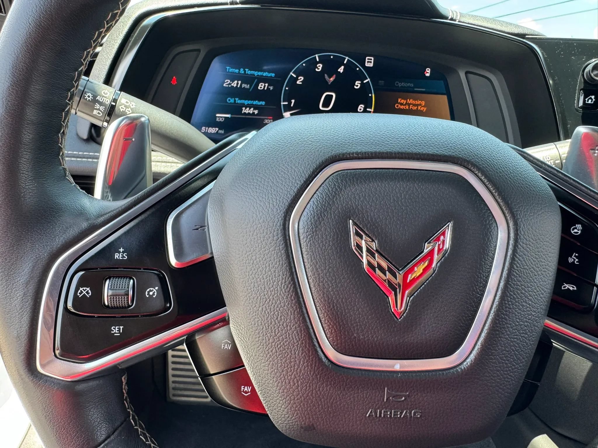 Used 2021 Chevrolet Corvette Stingray Preferred Cpe w/ Engine Appearance Package RWD image 31