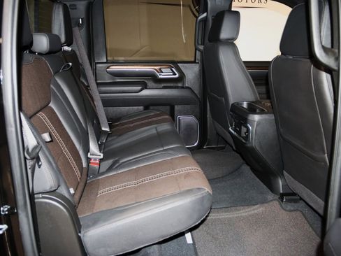 Used 2025 Chevrolet Silverado 2500 High Country w/ Technology Package image 72