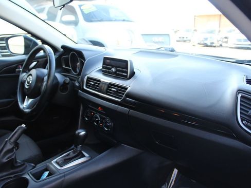 Used 2014 MAZDA MAZDA3 i Touring image 20