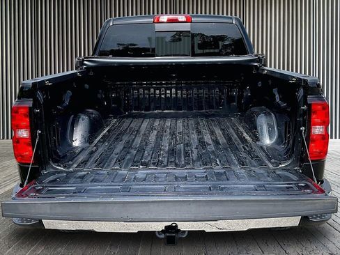 Used 2018 Chevrolet Silverado 1500 LT w/ All Star Edition image 19