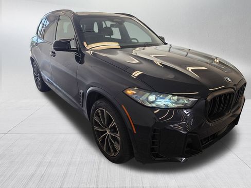 Used 2025 BMW X5 M60i w/ Climate Comfort Package AWD/4WD image 3