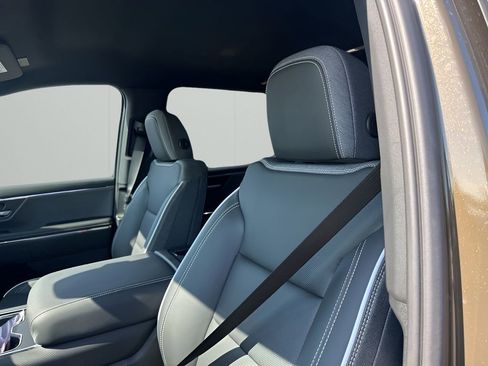 New 2026 GMC Sierra EV Elevation image 27