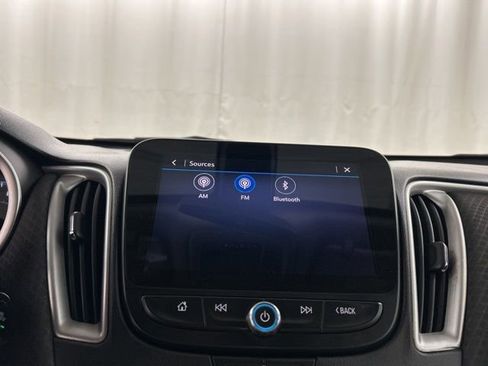 Used 2022 Chevrolet Malibu LS image 13