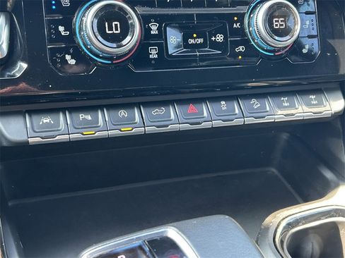 Used 2022 GMC Sierra 1500 AT4X image 34