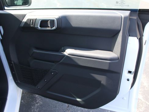 New 2026 Ford Bronco Big Bend AWD/4WD image 12