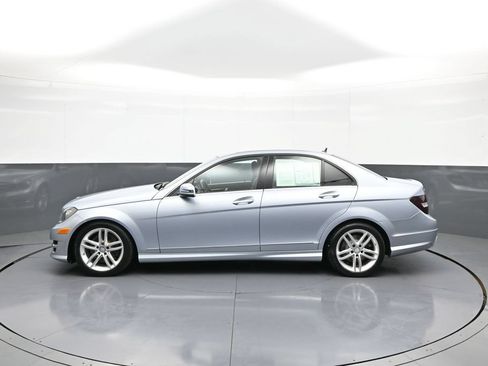 Used 2013 Mercedes-Benz C 300 4MATIC Sedan image 9
