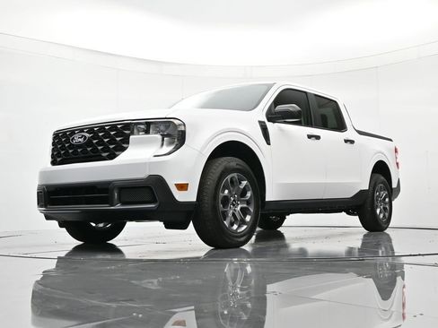 New 2026 Ford Maverick XLT FWD image 35